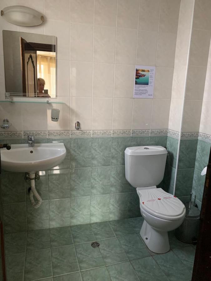 Семеен Хотел Брилянс - Family Hotel Brilliance Varna Esterno foto