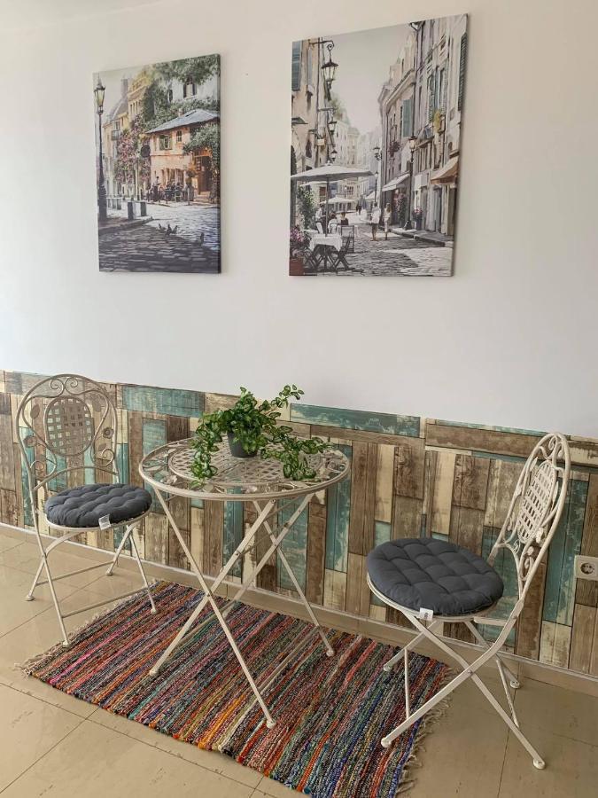 Семеен Хотел Брилянс - Family Hotel Brilliance Varna Esterno foto