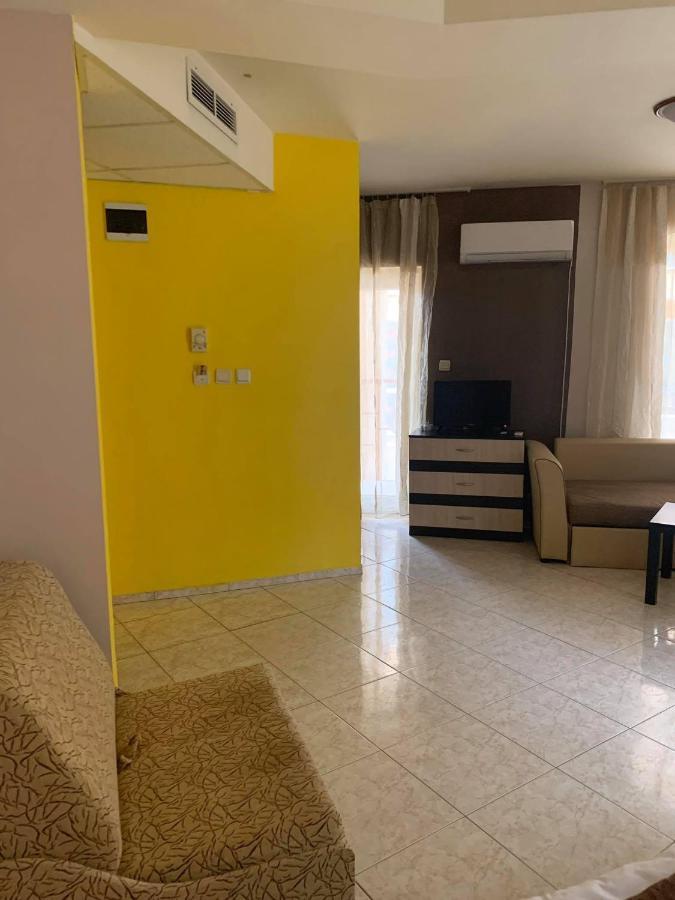 Семеен Хотел Брилянс - Family Hotel Brilliance Varna Esterno foto